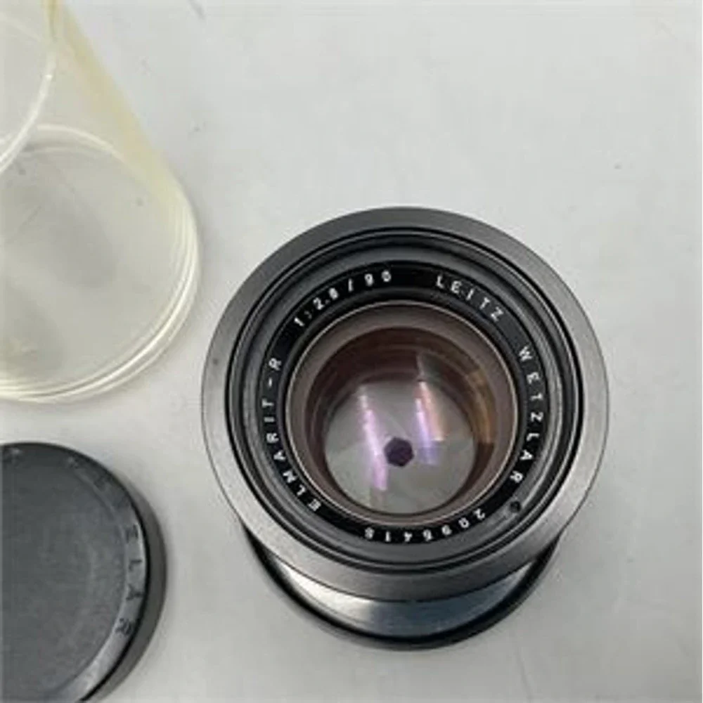 Vintage Leica Leitz Wetzlar Elmarit-R 1:2.8/90 Lens w/Case